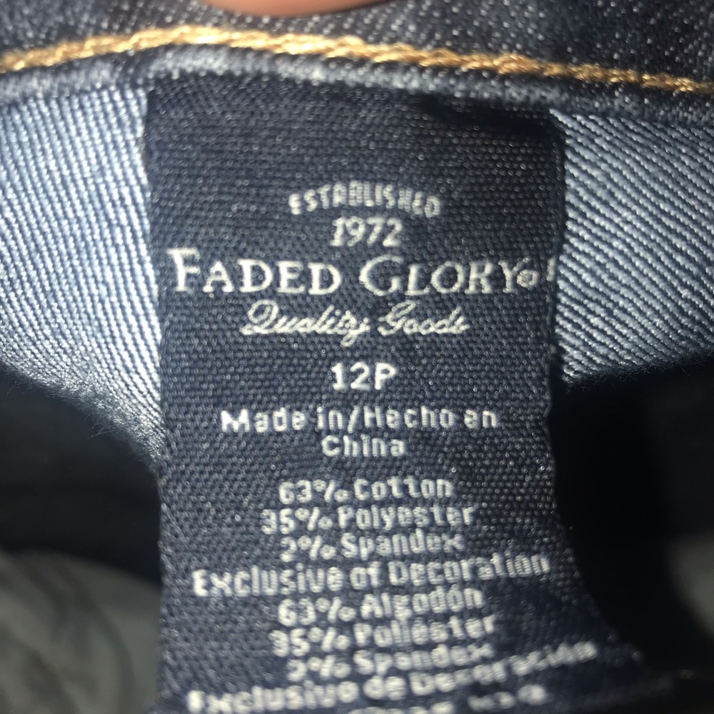 Jeans - Picture 3 of 4